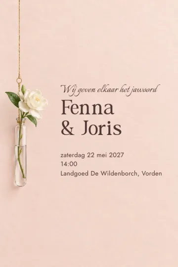 Uitnodiging Bruiloft, ontwerp Witte bloem in glas